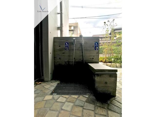 アールズプレイス福岡香椎駅前の物件外観写真