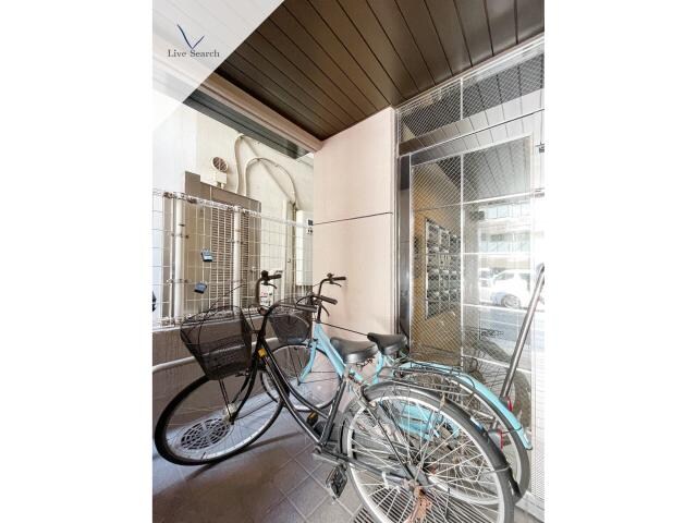 アリビラ平尾の物件外観写真