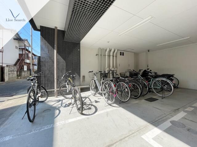 ラ・エスパシオ箱崎の物件外観写真