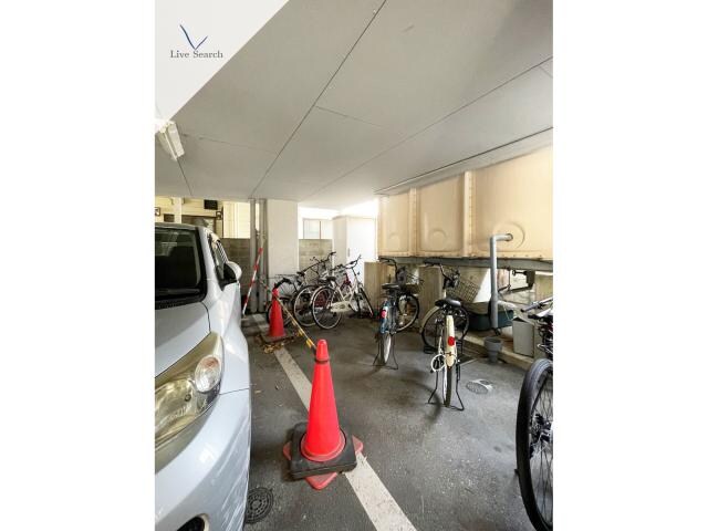 グレーコート大橋の物件外観写真