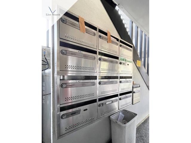 グレーコート大橋の物件外観写真