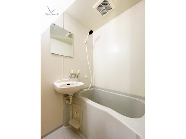 グレーコート大橋の物件内観写真