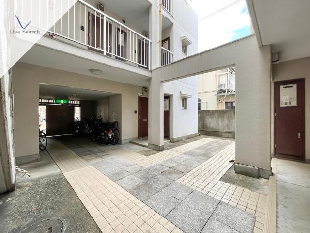 サンアベニュー大楠の物件外観写真