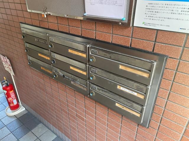 キャロット385の物件外観写真