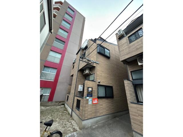 プリエールの物件外観写真