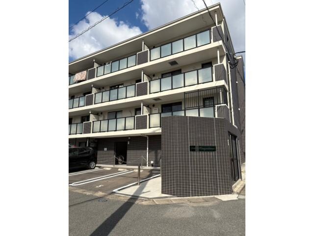 ソシオス春日駅前の物件外観写真