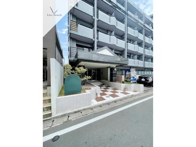 ダイナコートグランデュール高宮の物件外観写真