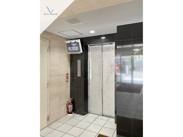 ダイナコートグランデュール高宮の物件外観写真