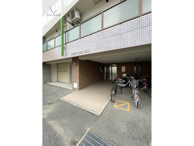 ハウスポンドビューの物件外観写真