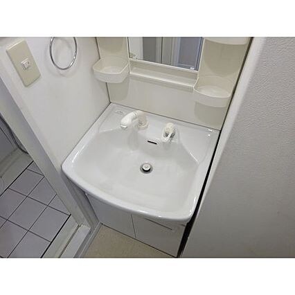 箱崎駅 徒歩3分 6階の物件内観写真