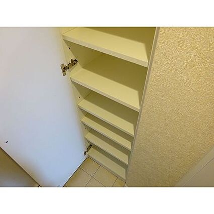 箱崎駅 徒歩3分 6階の物件内観写真