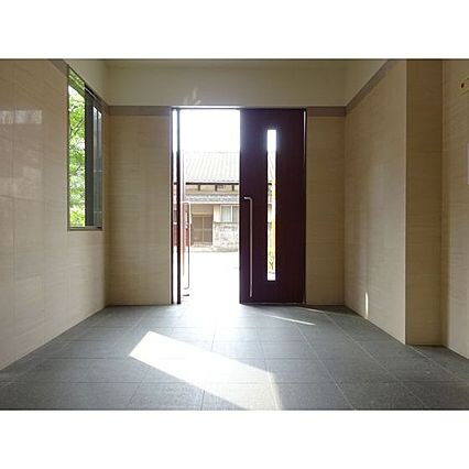 箱崎駅 徒歩3分 6階の物件内観写真