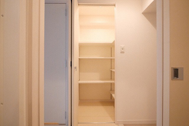 呉服町駅 徒歩3分 8階の物件内観写真