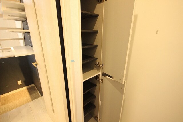 箱崎駅 徒歩9分 2階の物件内観写真