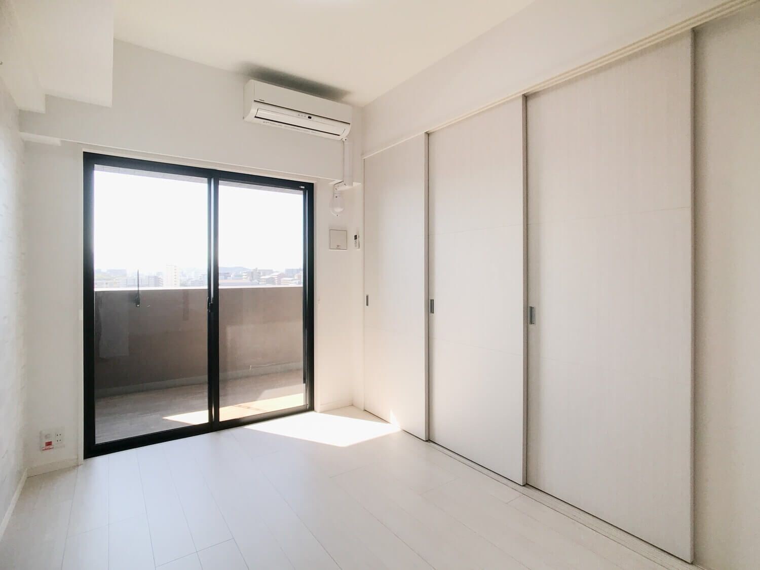 ヴィラージュ博多駅南の物件内観写真