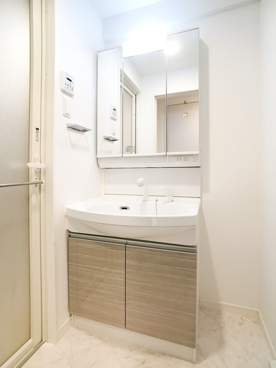 ヴィラージュ博多駅南の物件内観写真