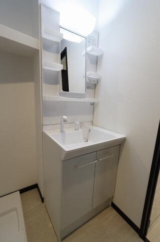 箱崎宮前駅 徒歩3分 2階の物件内観写真