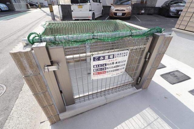 箱崎宮前駅 徒歩3分 2階の物件内観写真