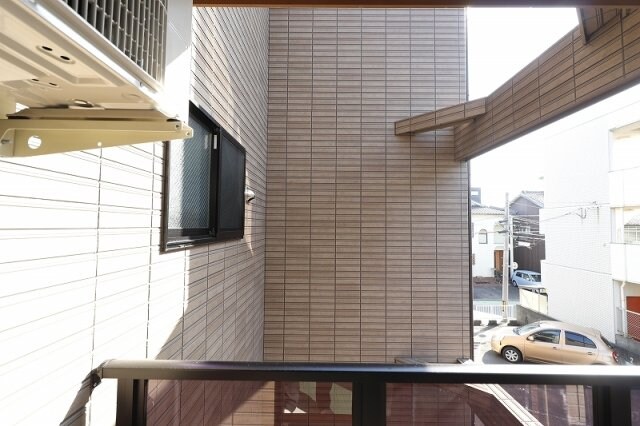 箱崎宮前駅 徒歩3分 2階の物件内観写真