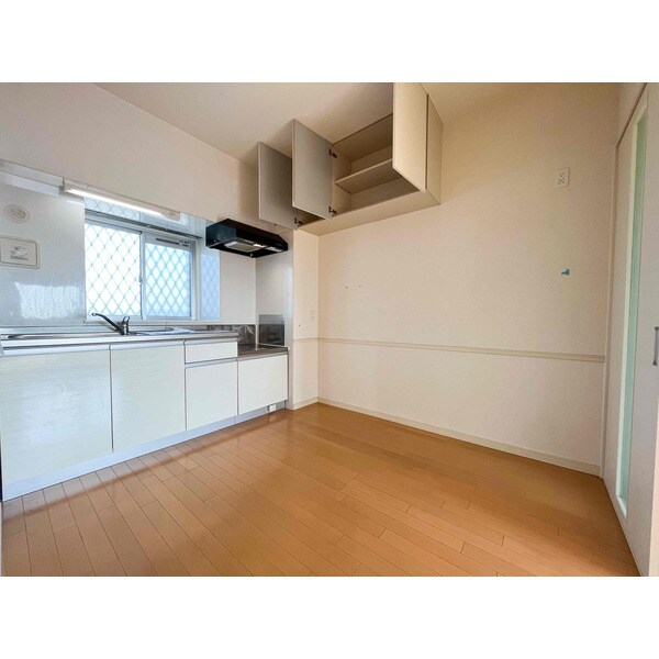 クリムゾン吉塚の物件内観写真