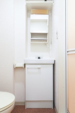 クレタ県庁前の物件内観写真