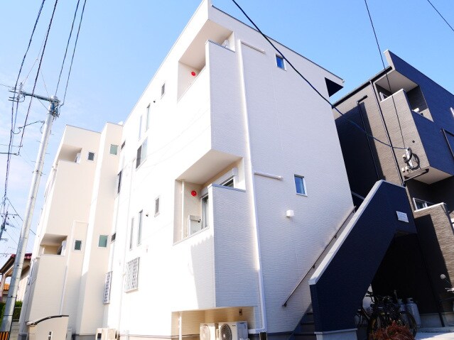 CB千早南フゼアの物件外観写真