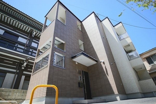 MOANAの物件外観写真