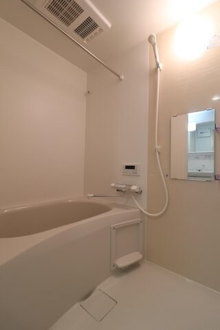 Crecia香椎の物件内観写真