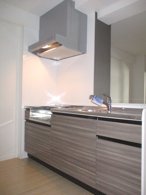 箱崎駅 徒歩3分 5階の物件内観写真