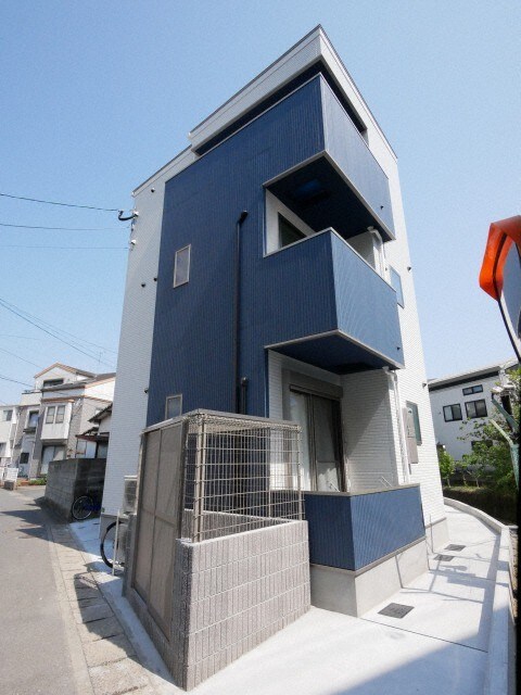 メゾンクラッセ吉塚の物件外観写真