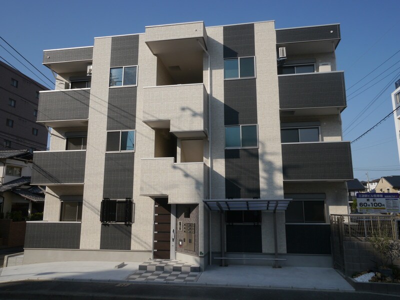 Emi,s三苫の物件外観写真