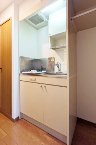 ダイナコート大濠公園ステーションの物件内観写真