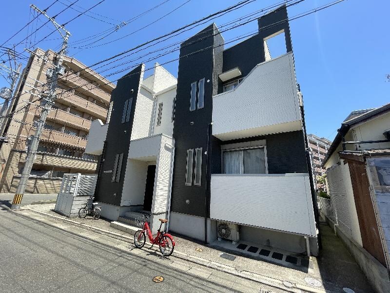 井尻駅 徒歩5分 2階の物件外観写真