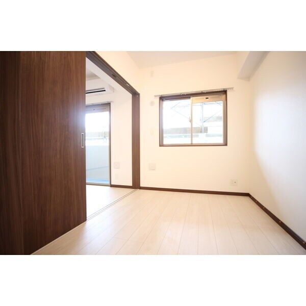 箱崎駅 徒歩14分 3階の物件内観写真