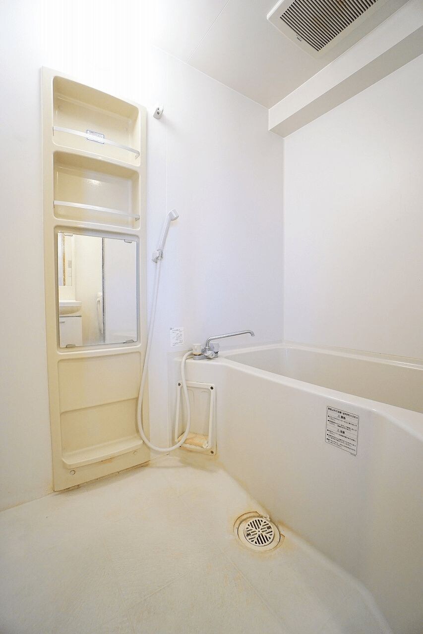 箱崎駅 徒歩2分 11階の物件内観写真