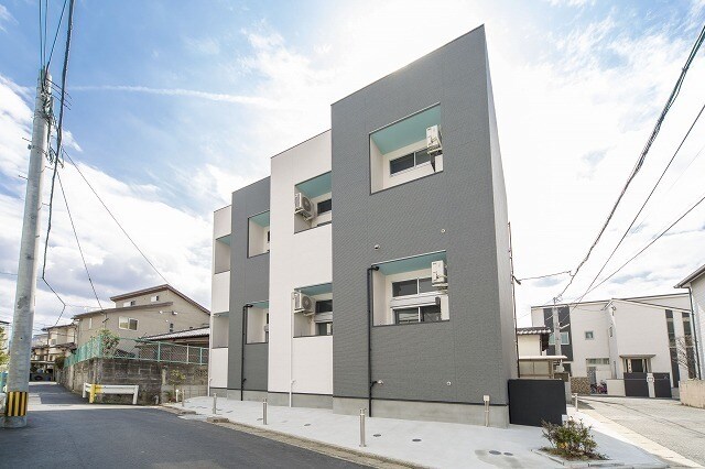 和白駅 徒歩12分の物件外観写真