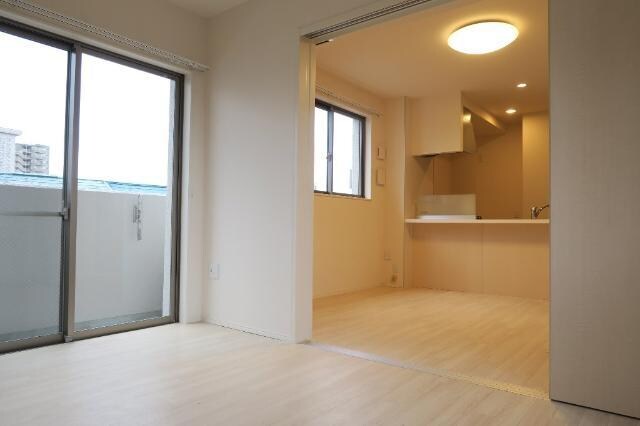 西新駅 徒歩5分 3階の物件内観写真