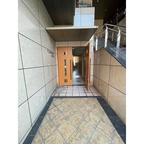 渡辺通駅 徒歩5分 3階の物件外観写真