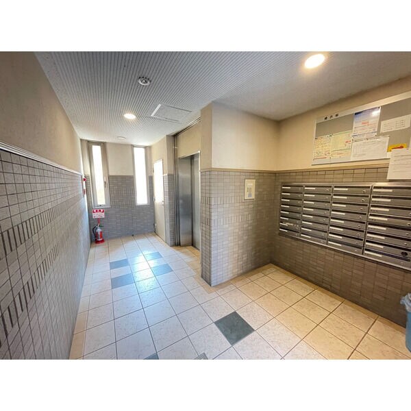 渡辺通駅 徒歩5分 3階の物件外観写真