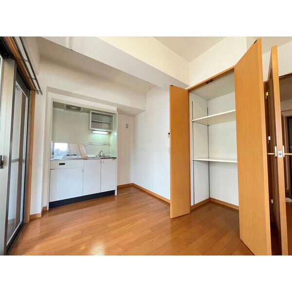 渡辺通駅 徒歩5分 3階の物件内観写真