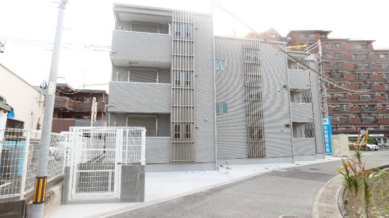 福岡県春日市須玖南２丁目の物件外観写真