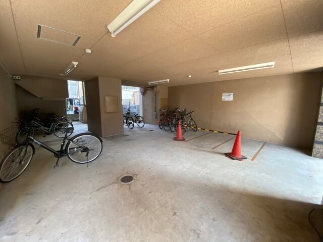 大濠公園駅 徒歩5分 5階の物件外観写真