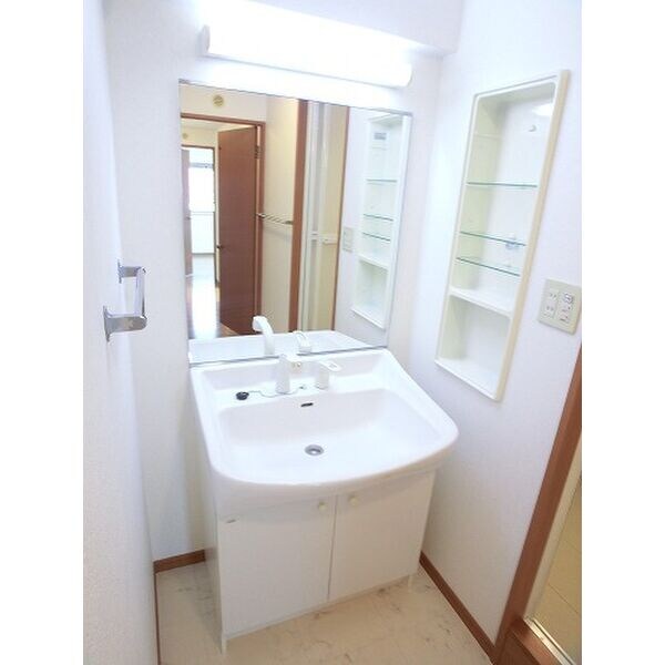 吉塚駅 徒歩15分 6階の物件内観写真