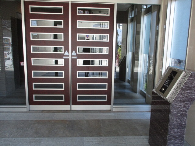 箱崎駅 徒歩3分 3階の物件外観写真