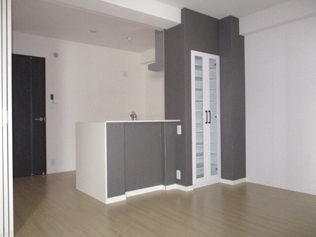 箱崎駅 徒歩3分 3階の物件内観写真