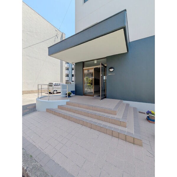 長沼ビルの物件外観写真