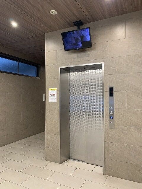 吉塚駅 徒歩7分 8階の物件外観写真