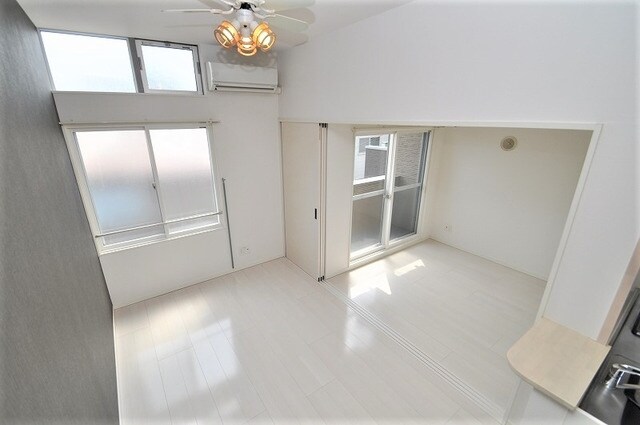 ラ・二コルトの物件内観写真