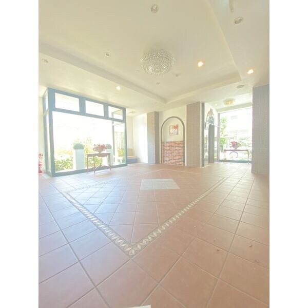 アリビオ江坂垂水町の物件外観写真