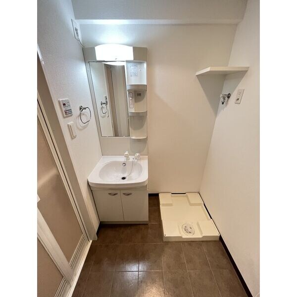 アリビオ江坂垂水町の物件内観写真